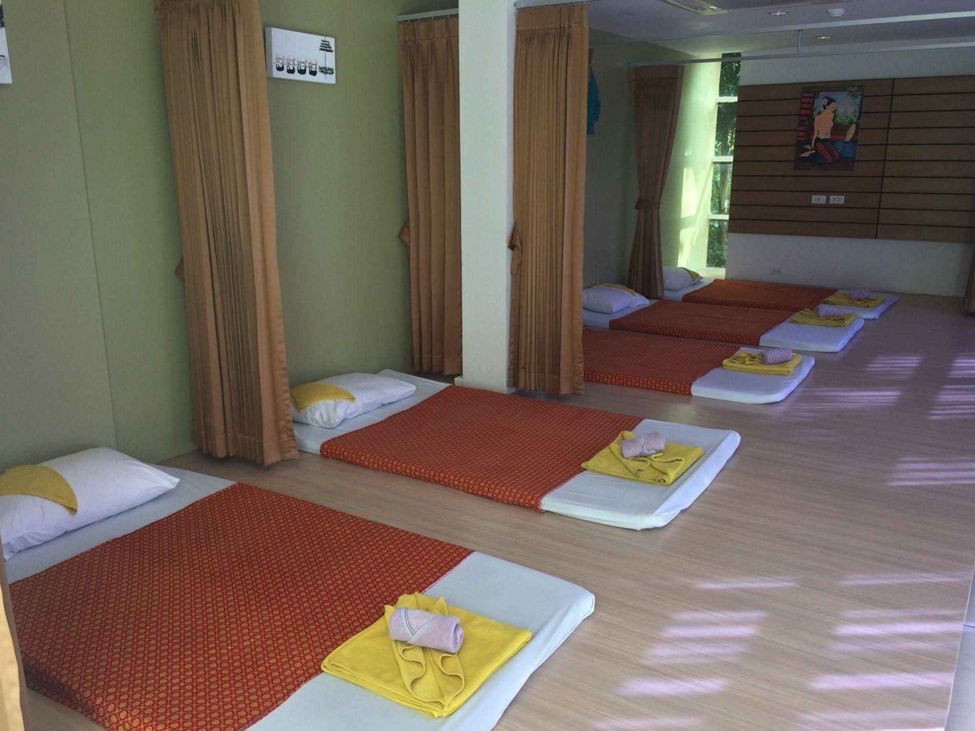 Navinda Krabi Hotel Ao Nang Eksteriør billede